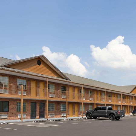 Super 8 By Wyndham Whites Creek/ Nashville Nw Area Dış mekan fotoğraf