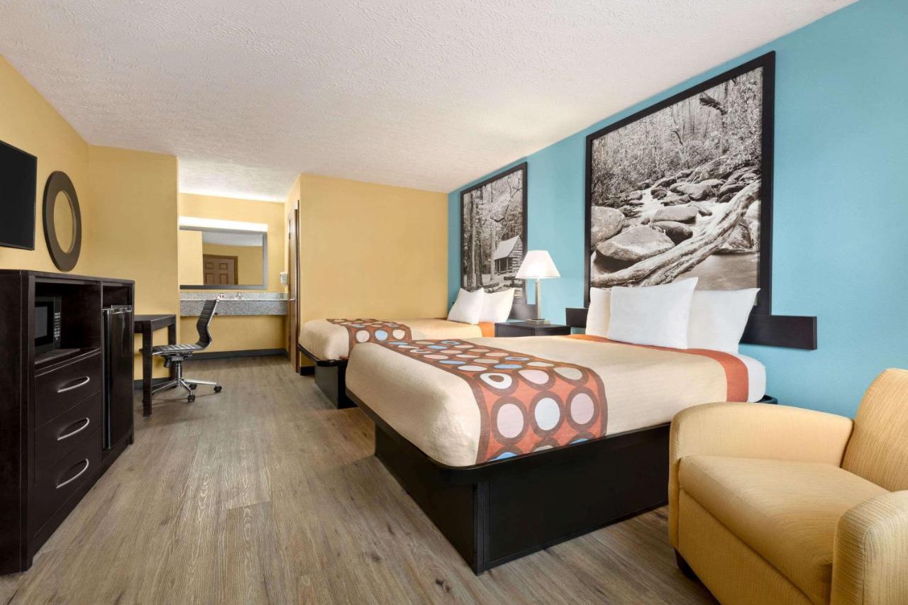 Super 8 By Wyndham Whites Creek/ Nashville Nw Area Dış mekan fotoğraf