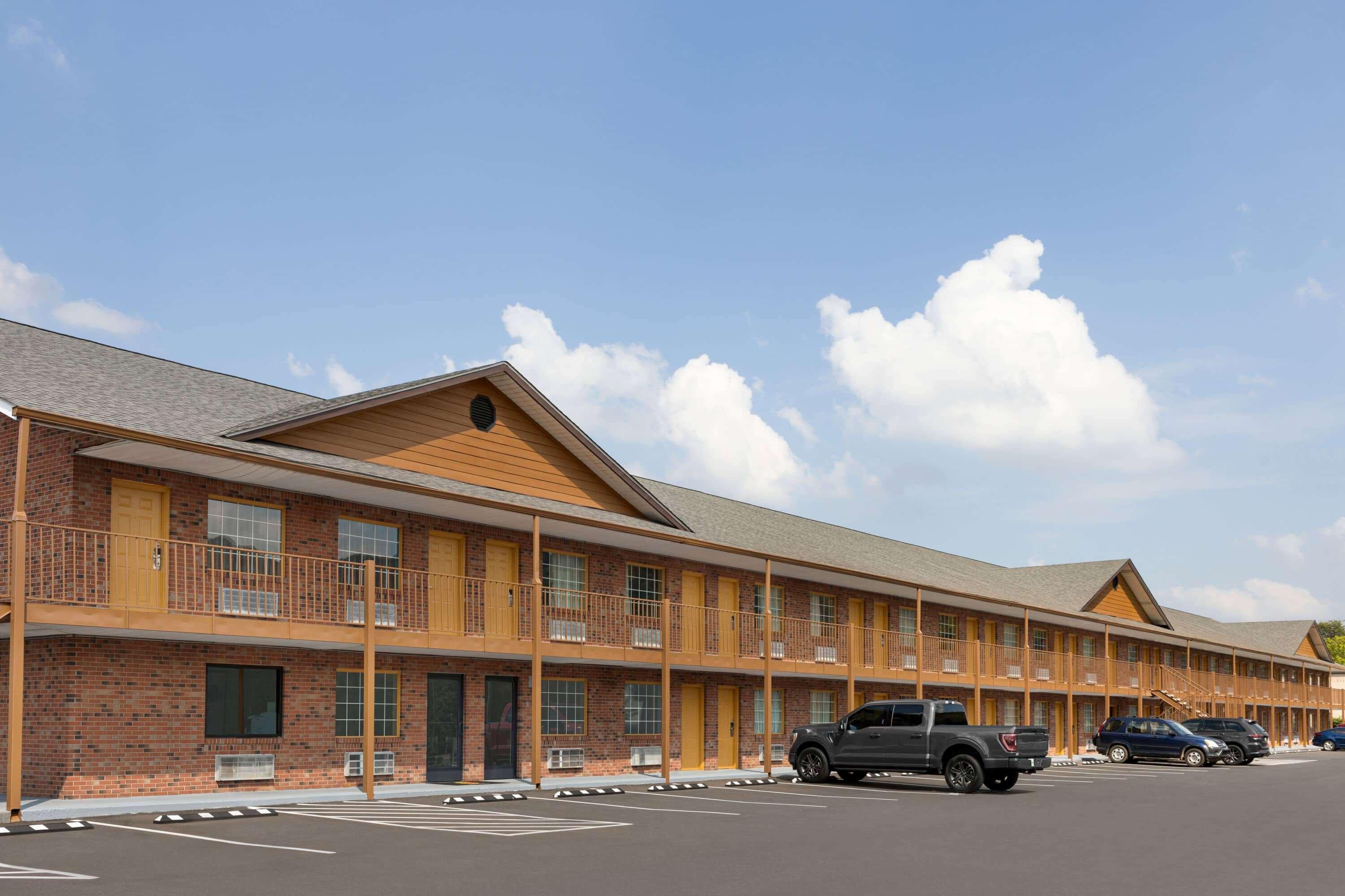 Super 8 By Wyndham Whites Creek/ Nashville Nw Area Dış mekan fotoğraf